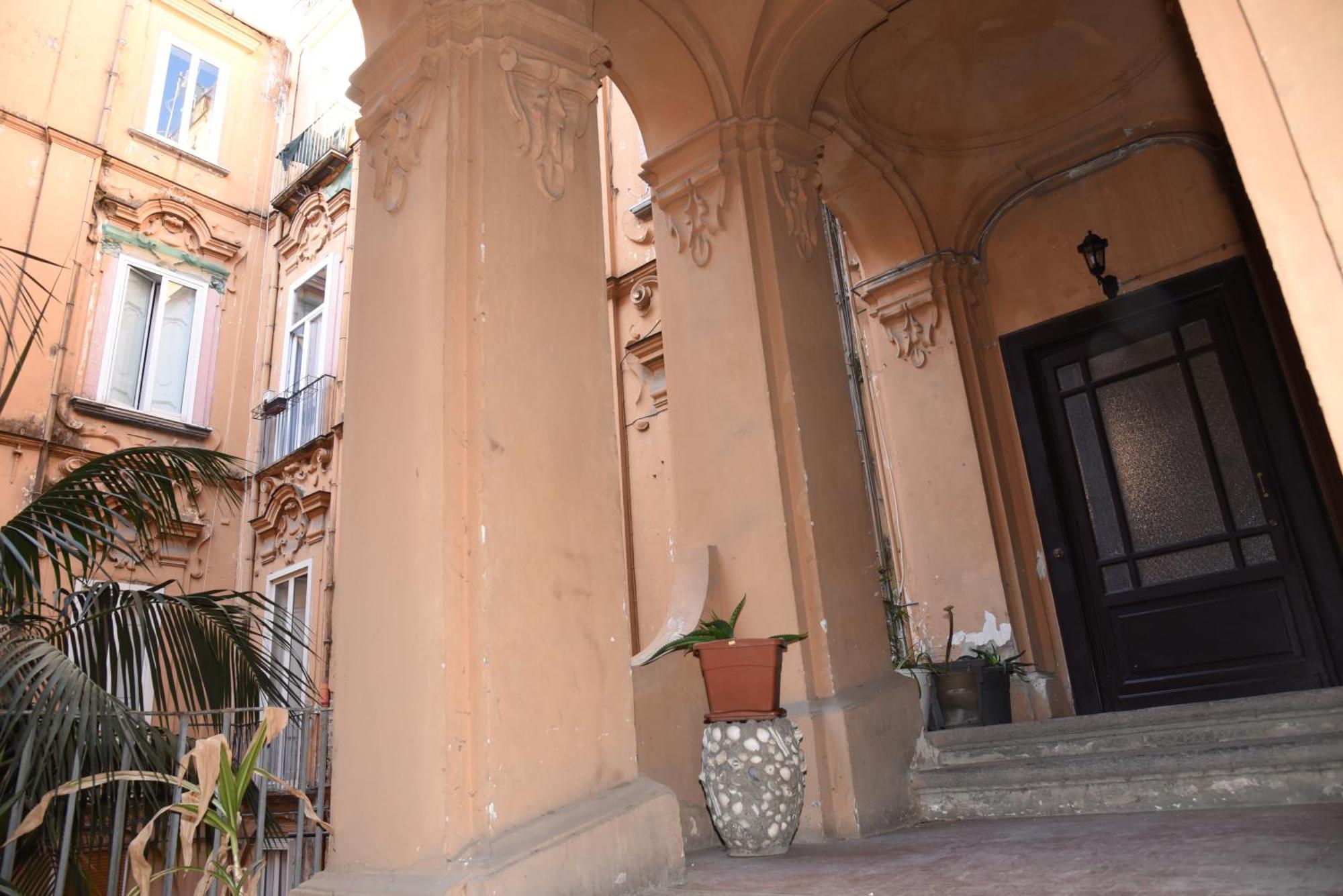 Costigliola Baroque Palace Flat Next Mann Museum Neapel Exteriör bild